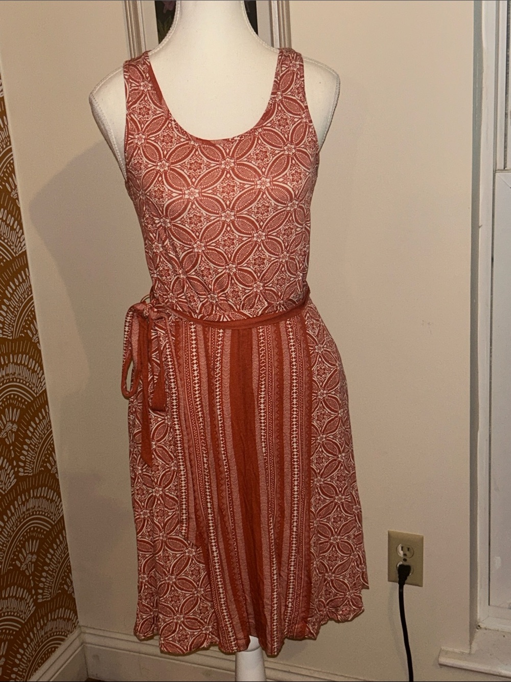 Francesca's Collections Rust-Patterned Sleeveless Tie-Waist Dress
